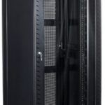 COFFRE INFORMATIQUE 42U 600*600*2000MM+2 ETAGER +ROULETTE AVEC PIED+VENTILATEUR*4