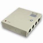 BOITE D’ALIMENTATION 18CH/12V 20A