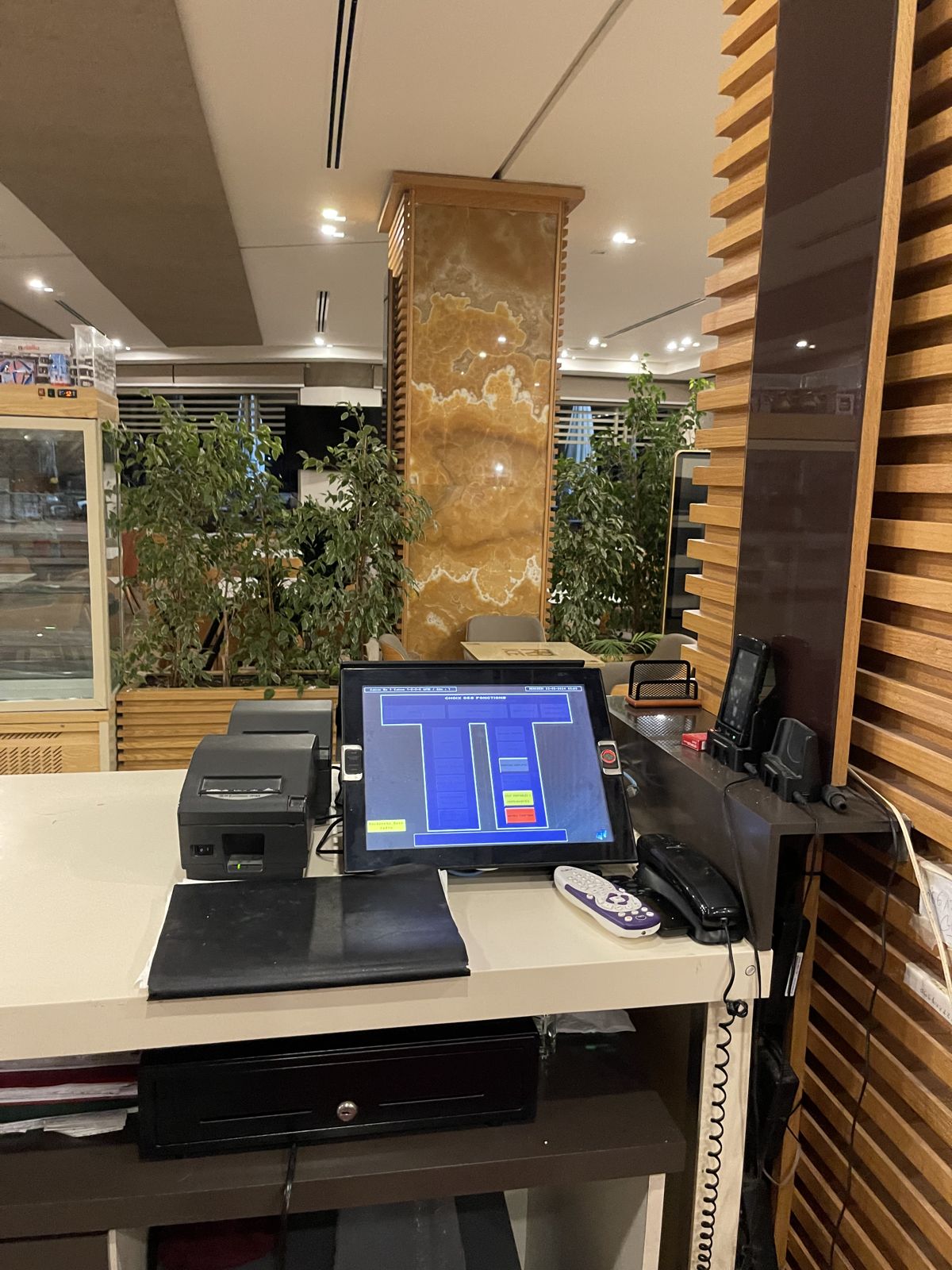 Comptoir et caisse POS - RR Ice Tanger - MPS